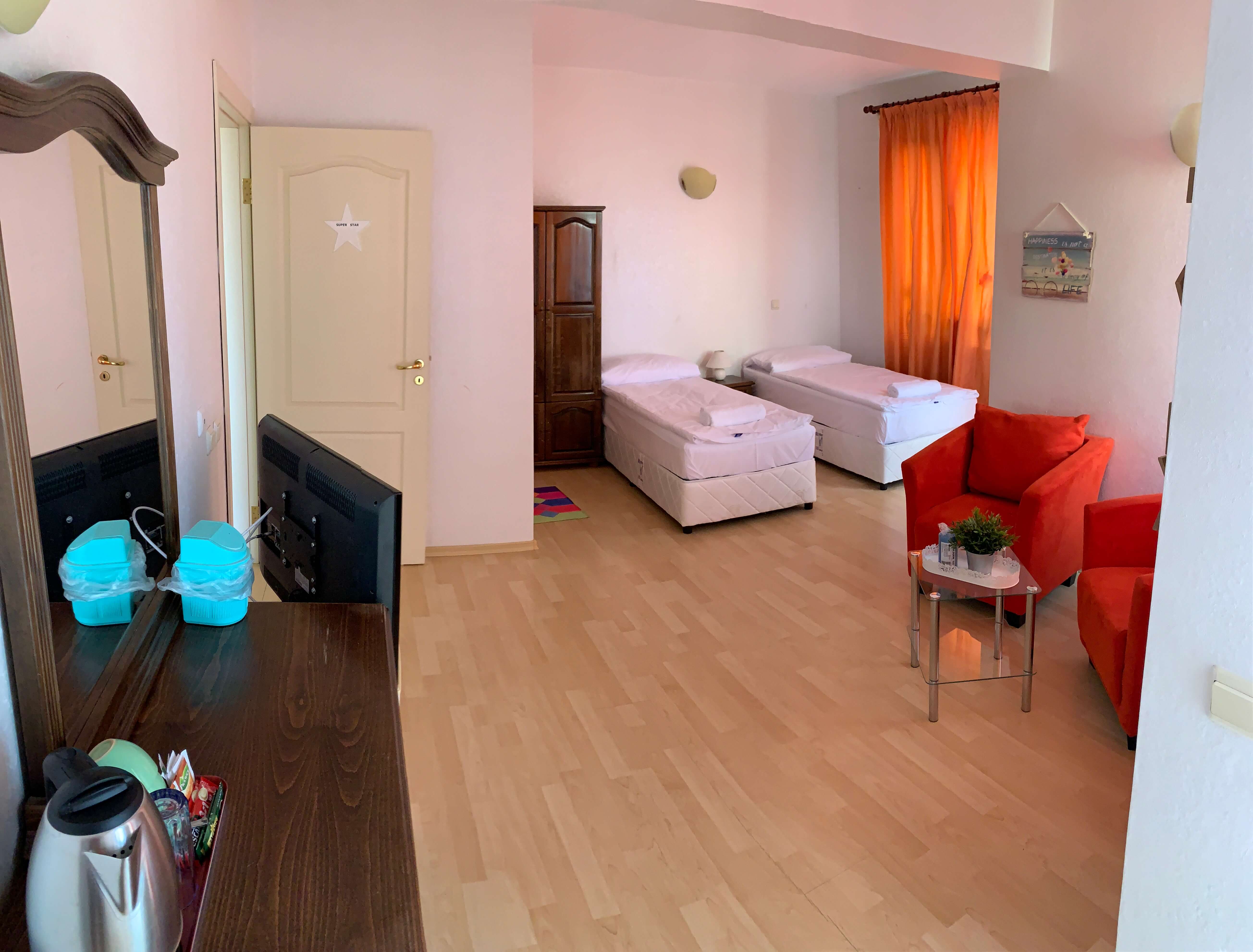 Studio 2 – Sunray Guest House
